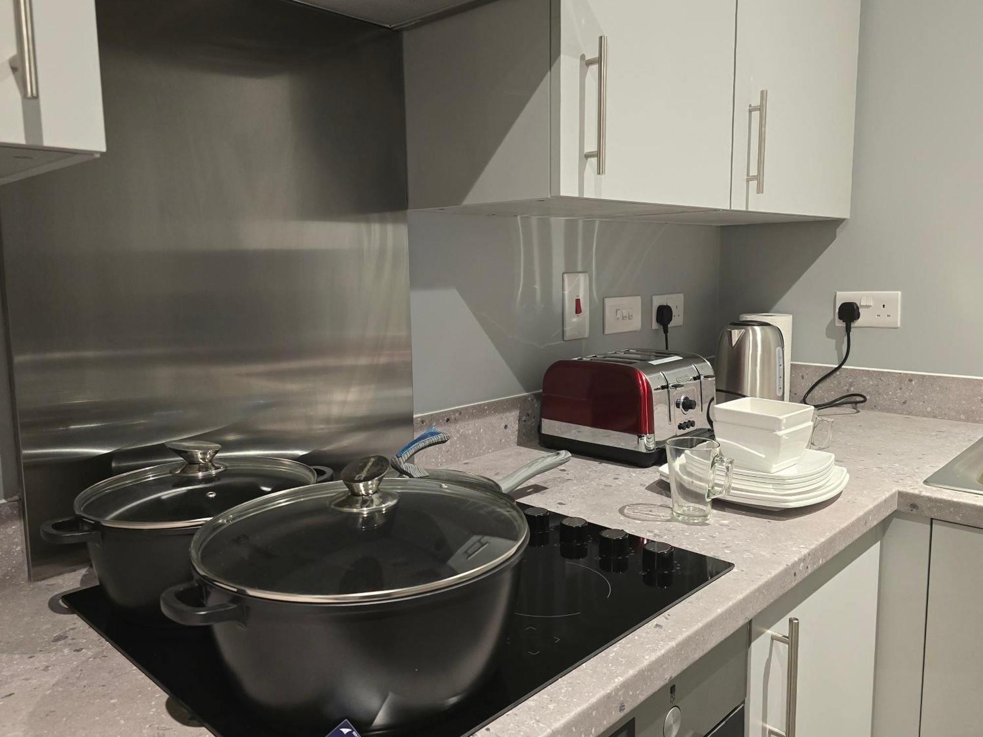 Well-preserved 2 Bedroom Flat Around Ricoh Arena-coventry Fc Apartment