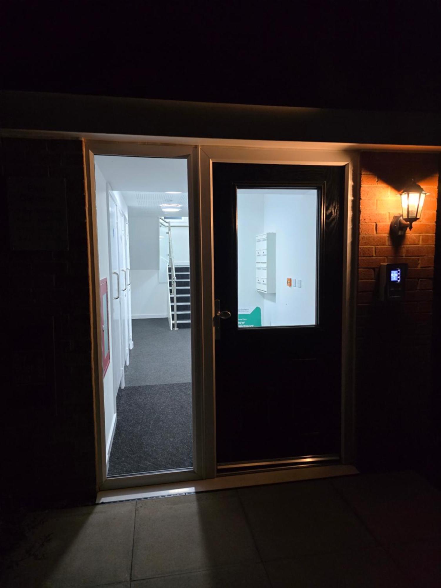 Well-preserved 2 Bedroom Flat Around Ricoh Arena-coventry Fc Apartment *